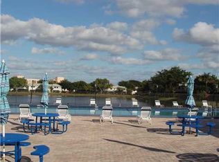 610 NW 106th Ter, Pembroke Pines, FL 33026