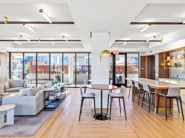 70 West 37th Street image 16 of 28