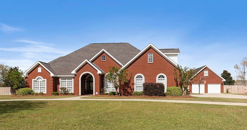 2227 Prevatt Rd, Dothan, AL 36301 Zillow