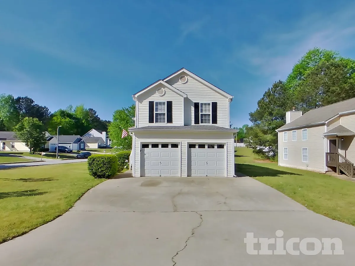 Building Photo - 1053 Abercorn Way