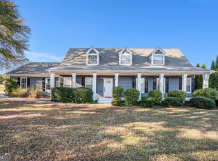 2000 Sage Ct, Loganville, GA 30052