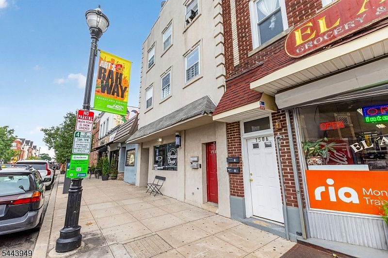1st image of 1582 Irving St #000