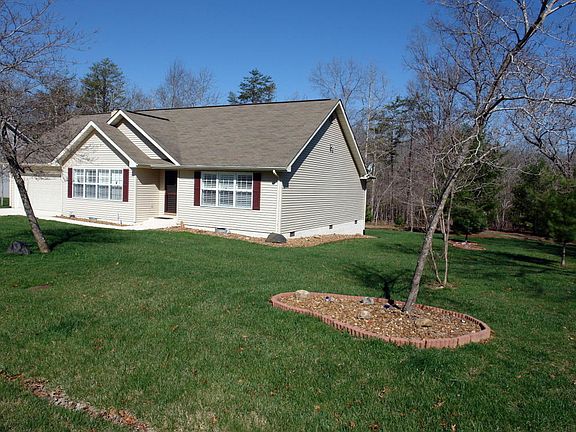 2nd image of 136 Beachwood Dr