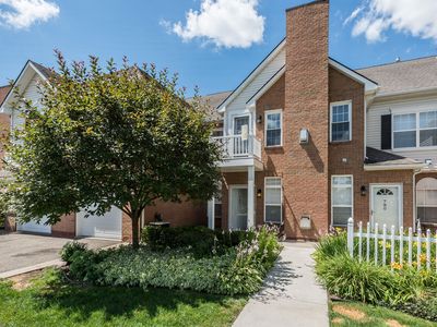 782 Olde English Cir, Howell, MI, 48855