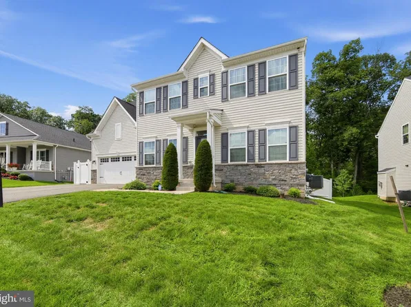 224 Pixie Moss Rd, Pottstown, PA 19464