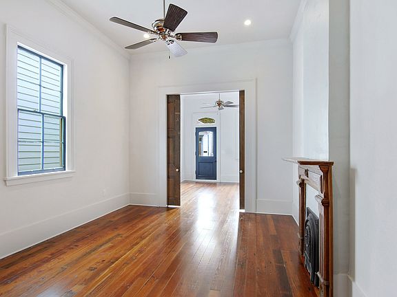 3rd image of 821 Alvar St