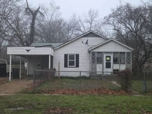 804 SW 4th St, Walnut Ridge, AR 72476