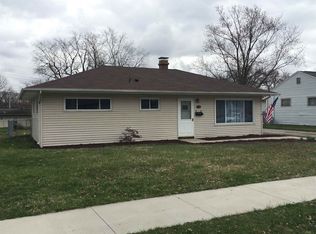 128 E Crown Ln, Fort Wayne, IN 46816