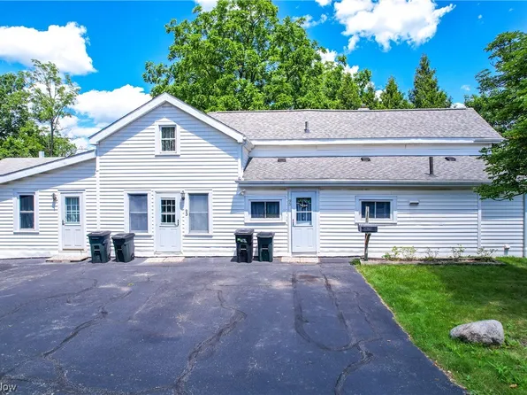 95 Maple Dr, Hudson, OH 44236