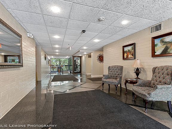 2nd image of 1840 Huntington Blvd APT 307