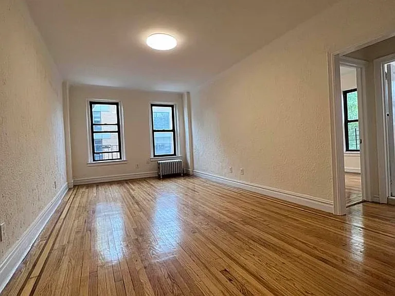 3206 29th St #3B — Photo 4