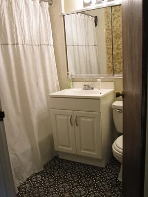 Rented by City Connections Realty | media 26