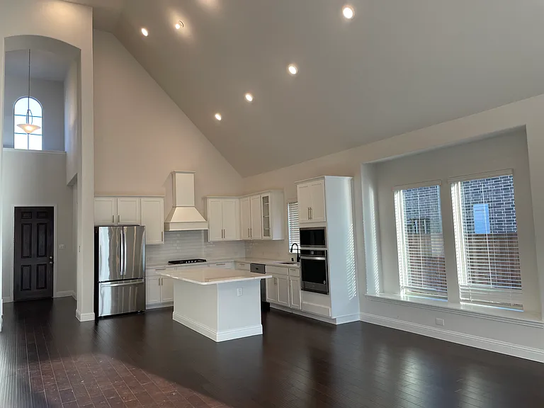 16571 Table Rock Dr — Photo 8
