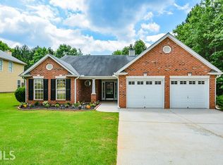 5531 Mossy View Dr, Douglasville, GA