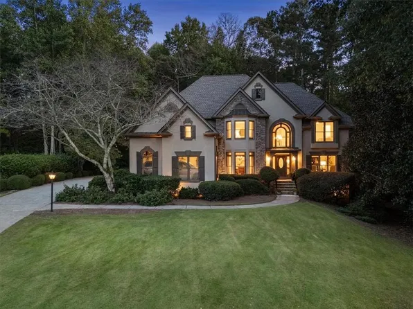 555 Treyburn Vw, Milton, GA 30004