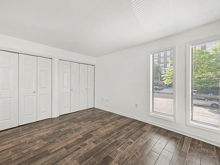 417 N Church St #A — Photo 15