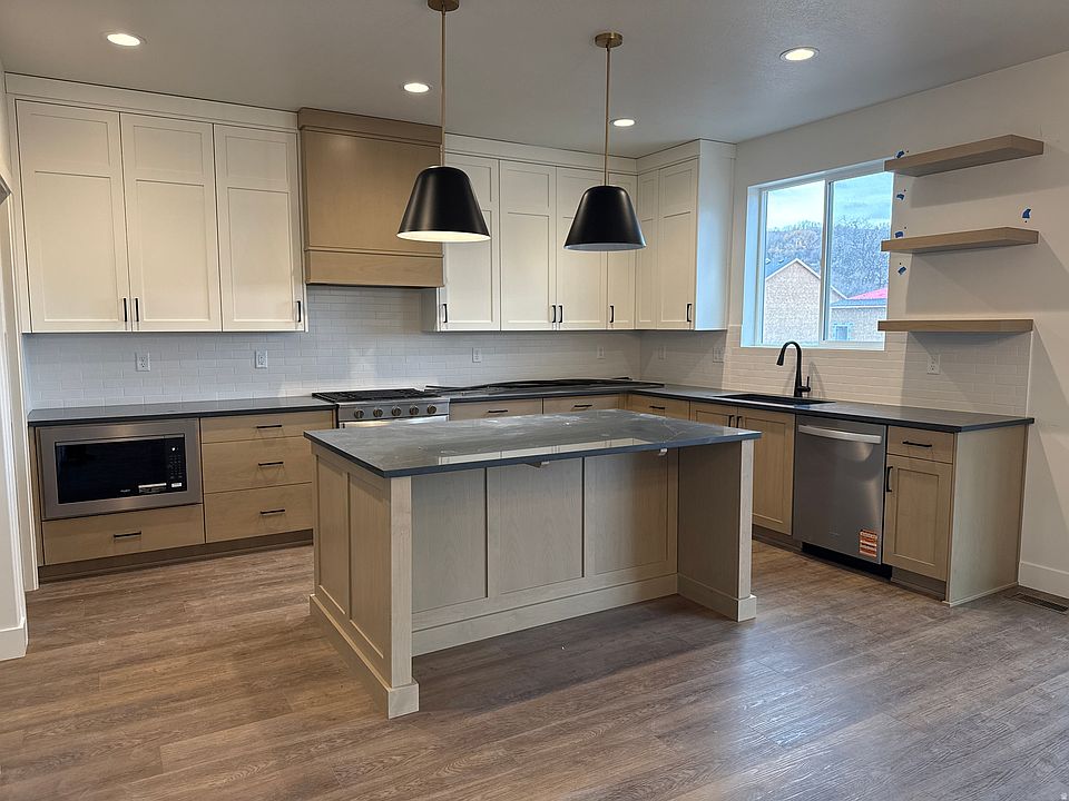 1st image of 6379 S Ray Dr #104