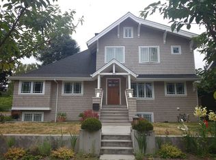 1904 47th Ave SW, Seattle, WA 98116