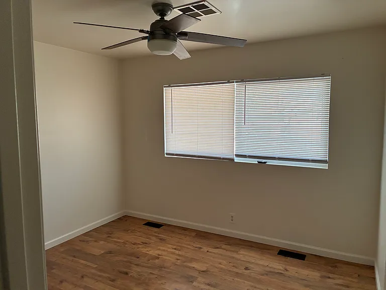 231 Chaparral Ln — Photo 21
