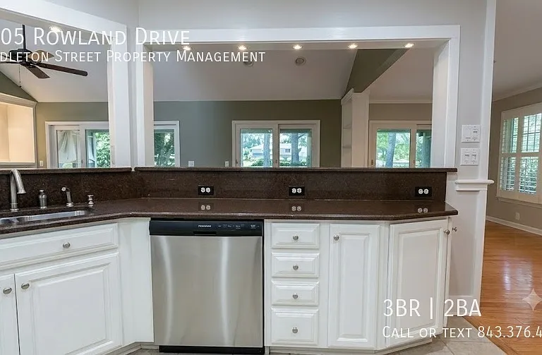 1305 Rowland Dr — Photo 15