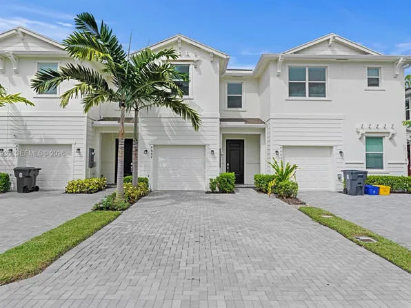 4667 Hollister Ave, Lake Worth, FL 33463