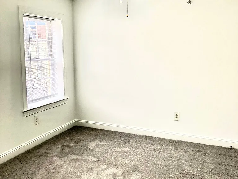 The Lofts at 2nd and LOMA — Photo 12
