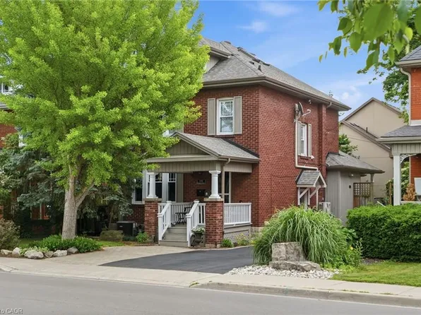 2116 Caroline St, Burlington, ON L7R 1L8