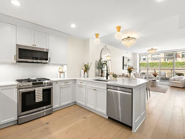 1125 Maxwell Ln #434/436, Hoboken, NJ 07030