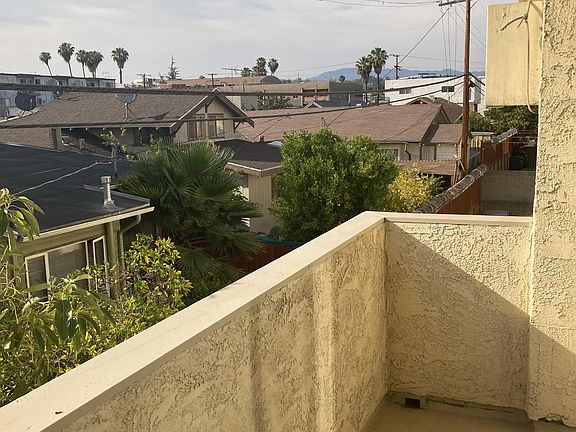 5th image of 235 S Rampart Blvd #205