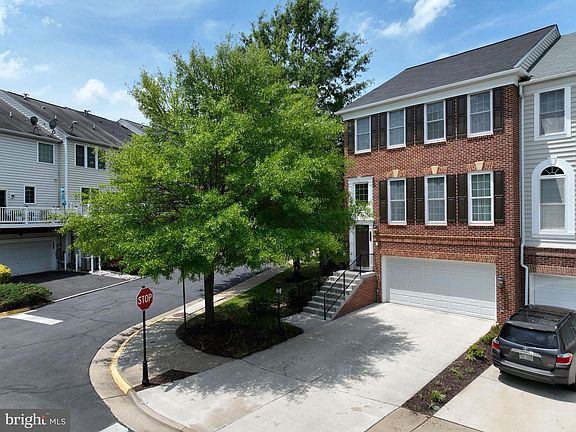 2nd image of 14501 Crossfield Way