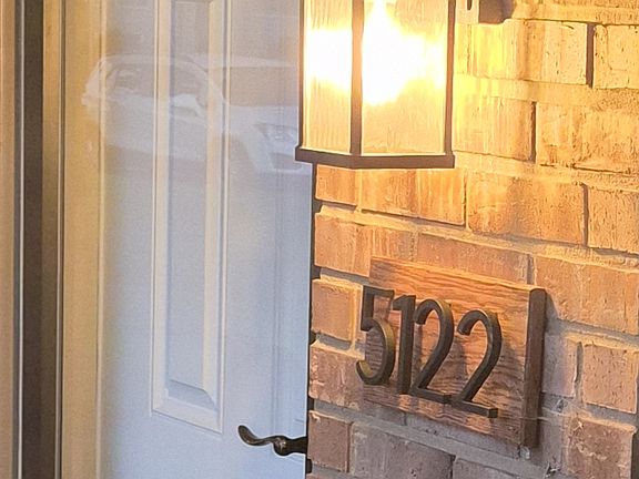 5th image of 5122 Apache Ct