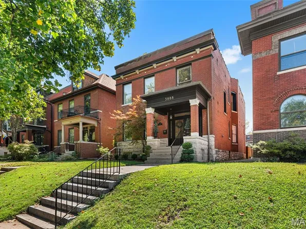 3888 Utah Pl, Saint Louis, MO 63116
