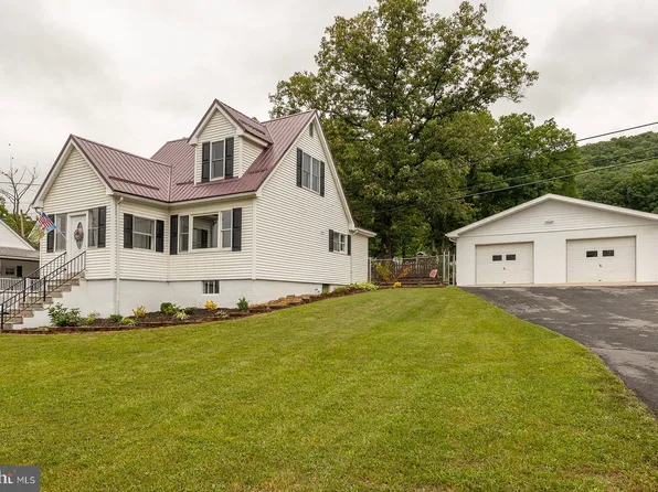 1148 Knobley Rd, Ridgeley, WV 26753