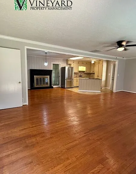 115 Timberland St — Photo 5