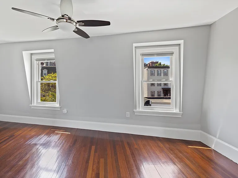 24 Emerson St #3 — Photo 13