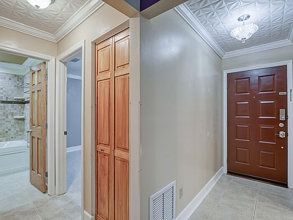 5th image of 7623 BAYMEADOWS Circle #2076