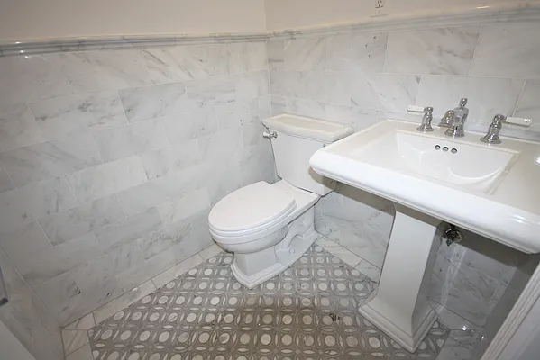 Rented by Owner | media 36