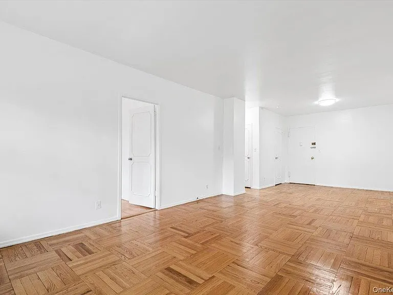 281 Garth Rd #C2H — Photo 15