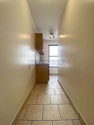5th image of 3135 Broadway APT 19