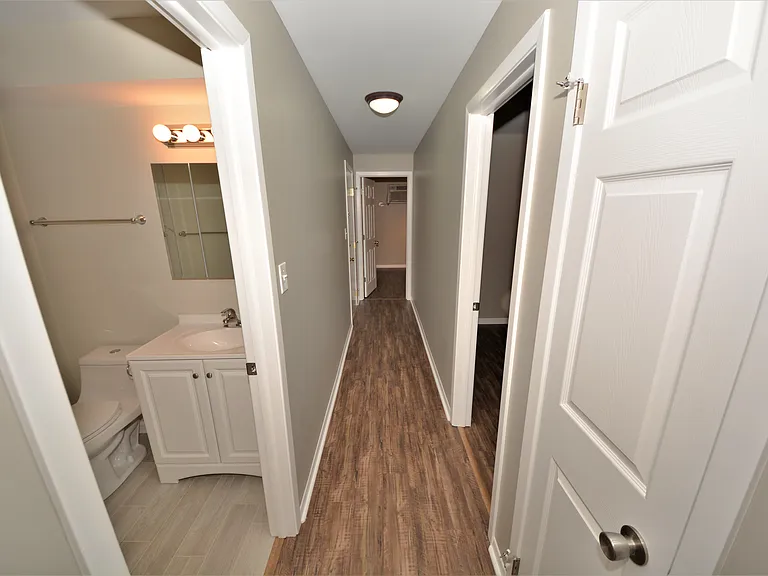 9422 S 78th Ct #2 — Photo 7