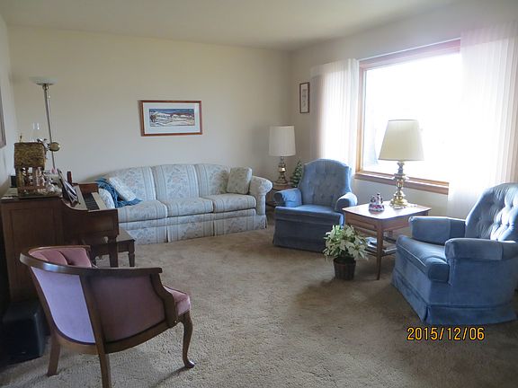 Living Room w/ Custom Blinds