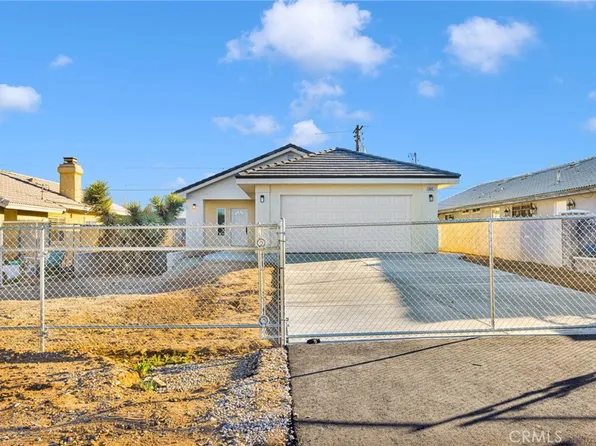 16443 Pine St, Hesperia, CA 92345