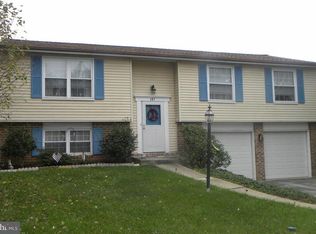 685 Skyline Way, Westminster, MD 21157