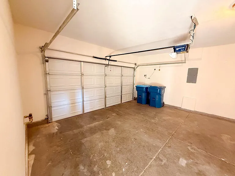 9811 Twin Mill St — Photo 23