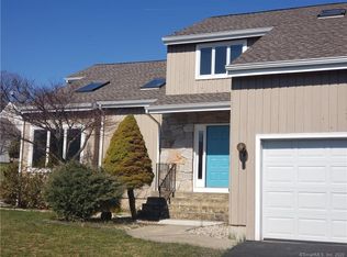 79 Falcon Ridge Rd, Rocky Hill, CT 06067