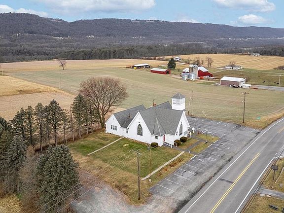 4th image of 1667 Buffalo Run Rd