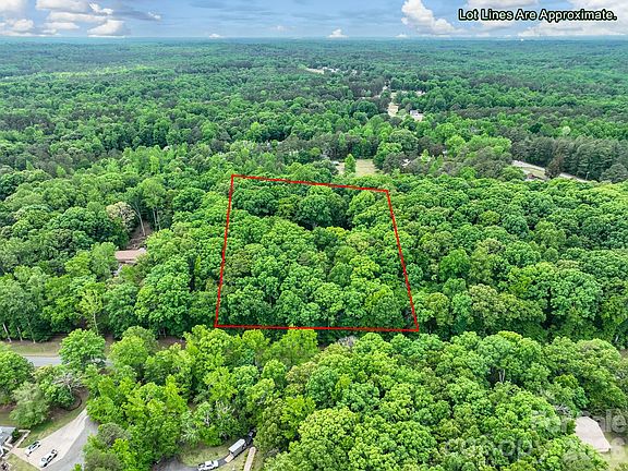 3rd image of 3330 Penshurst Rd