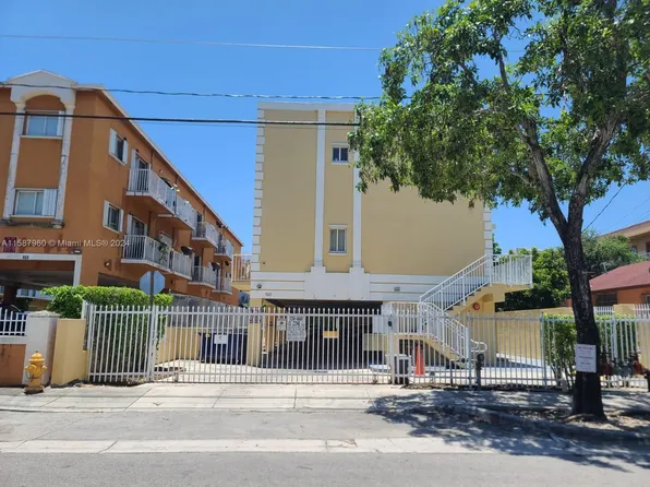 928 SW 3rd St #209, Miami, FL 33130