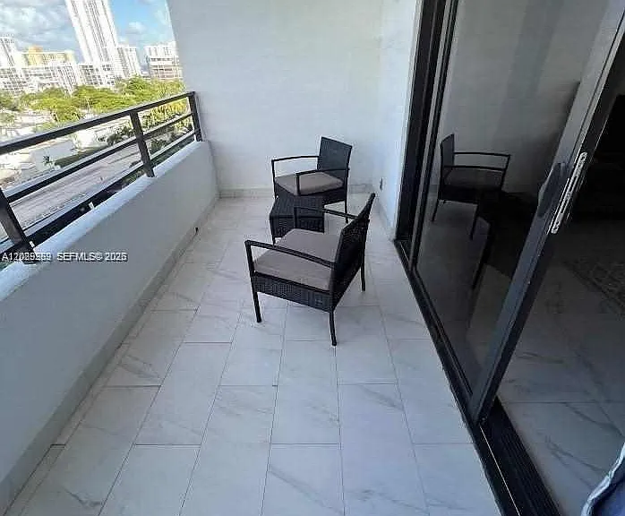 2500 Parkview Dr #1008 — Photo 21