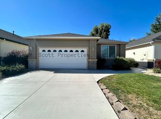 1040 Aspen Grove Cir, Minden, NV 89423
